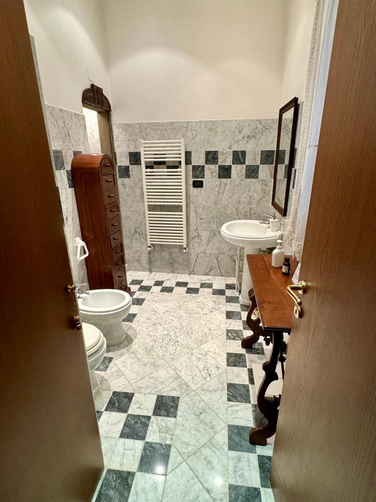 Apartment Pinti 12